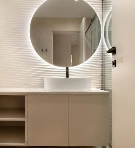 Cozy Elegant 2br + Free Parking Next To Paradise Mall Апартаменты