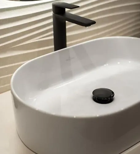 Cozy Elegant 2br + Free Parking Next To Paradise Mall * София