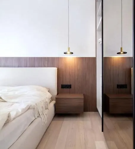 Cozy Elegant 2br + Free Parking Next To Paradise Mall Sofia