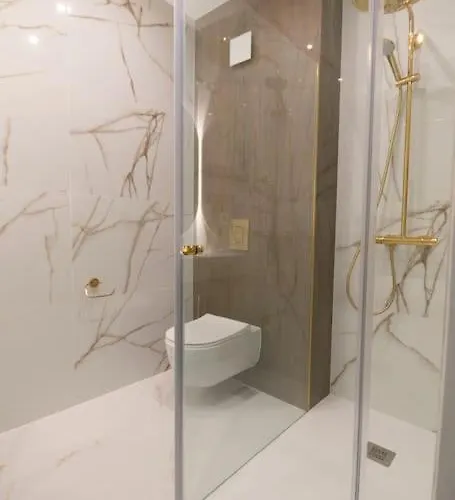 Cozy Elegant 2br + Free Parking Next To Paradise Mall Appartamento *